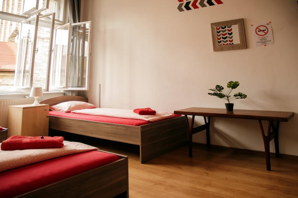 2Night Hostel Budapest Exterior foto