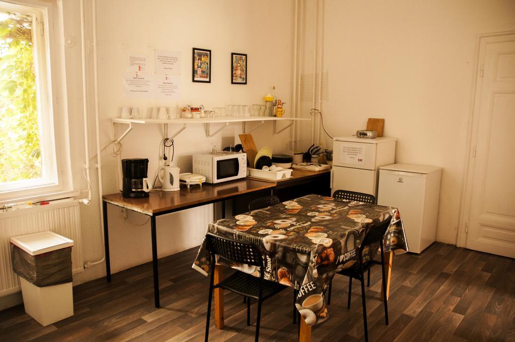 2Night Hostel Budapest Exterior foto