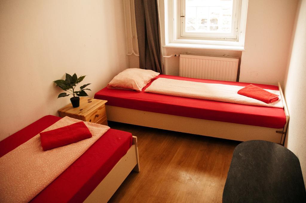2Night Hostel Budapest Exterior foto